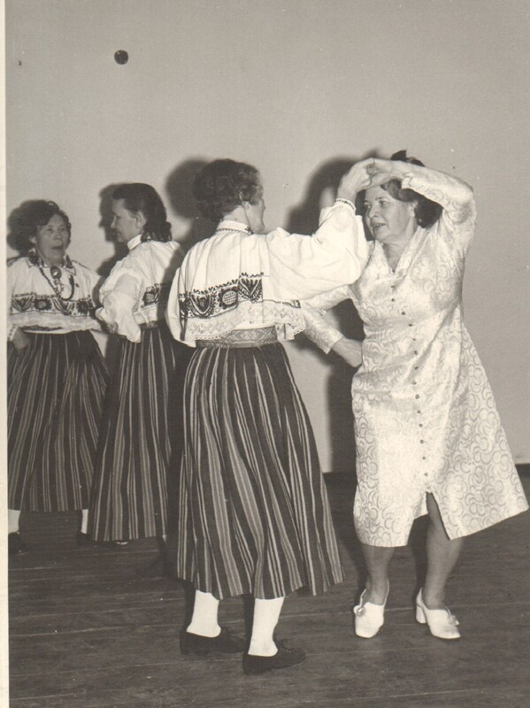 foto Emilie ja Johannes Vilmsi hõbepulm 1972