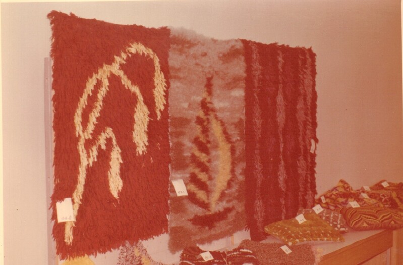 foto ÜTE töötajate käsitöönäitus Paide 1977