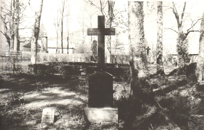 foto Järva-Madise kalmistu 1994