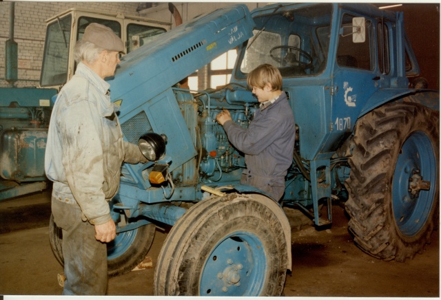 värvifoto Paide Kutsekeskkooli õppeklass 1996