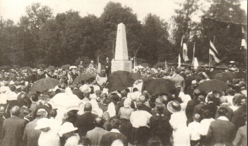 fotokoopia Vabadussõja mälestussamba avamine Türi 1924