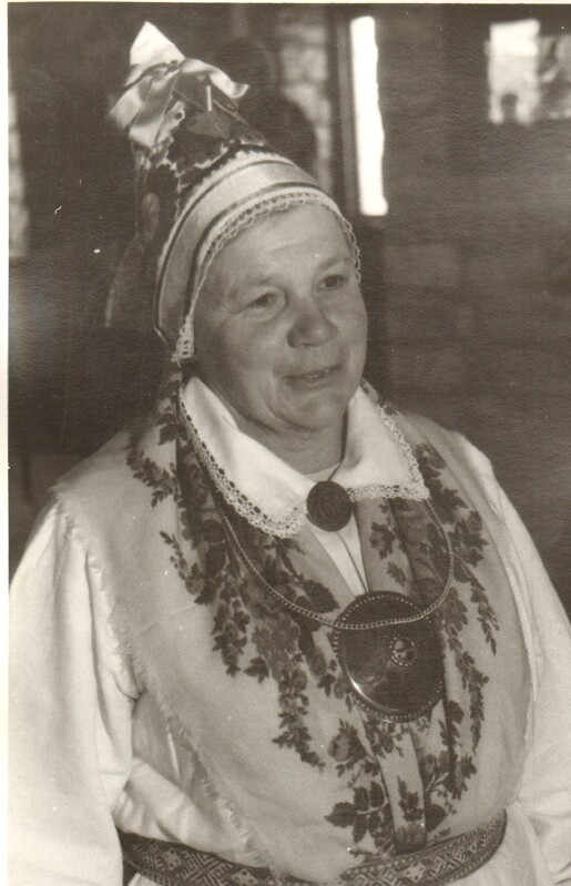 foto Järvamaa kultuuripreemiate jagamine Vallitornis 1994