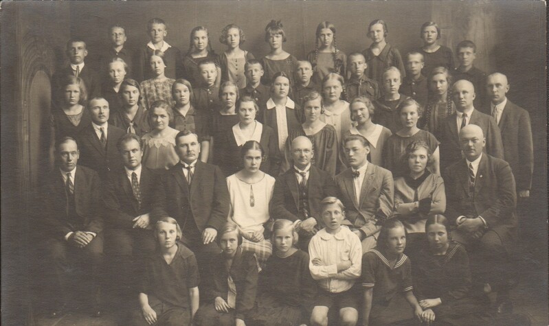 foto Paide Linna Algkooli VI klass 1926