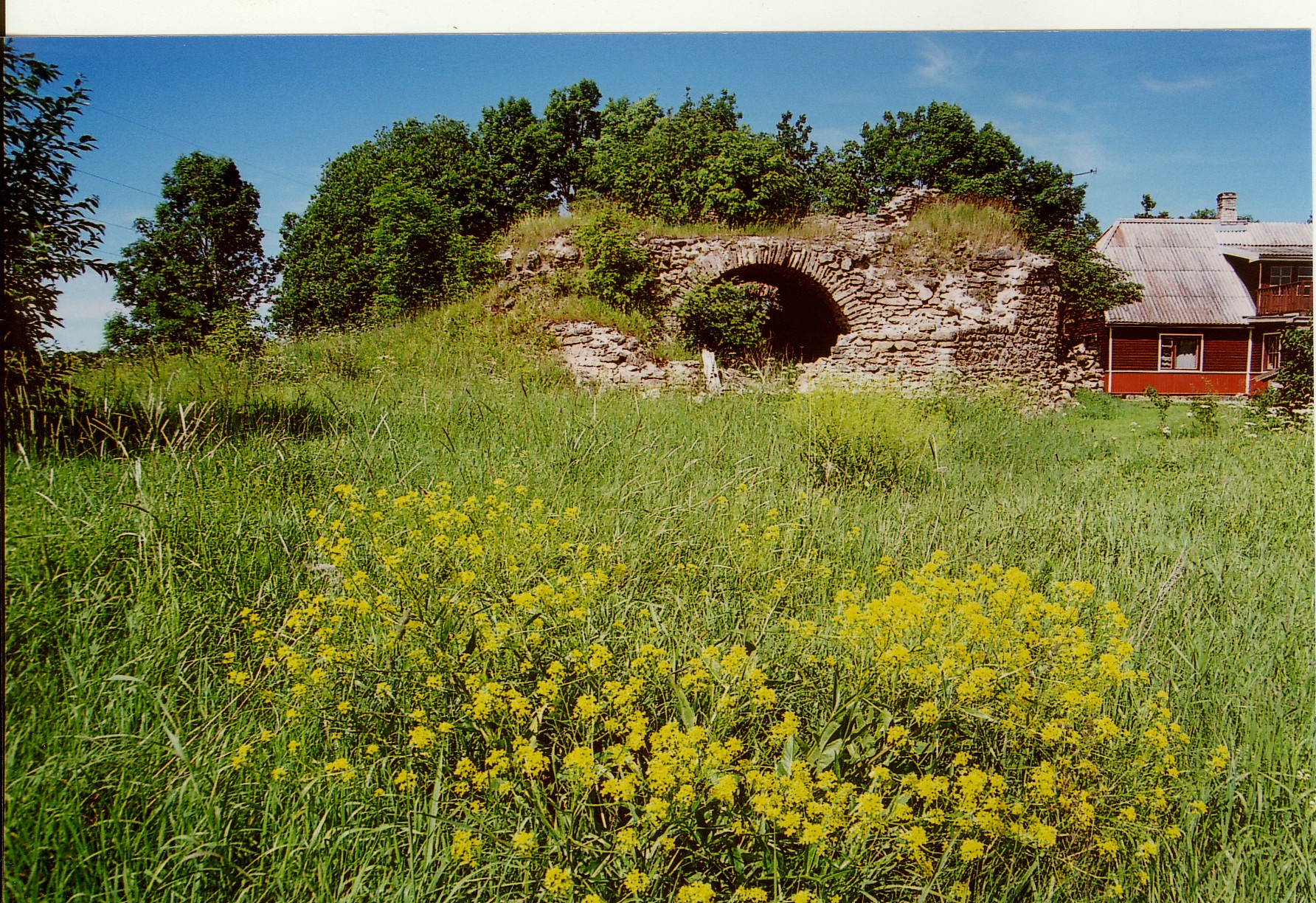 Ageri tuuleveski varemed