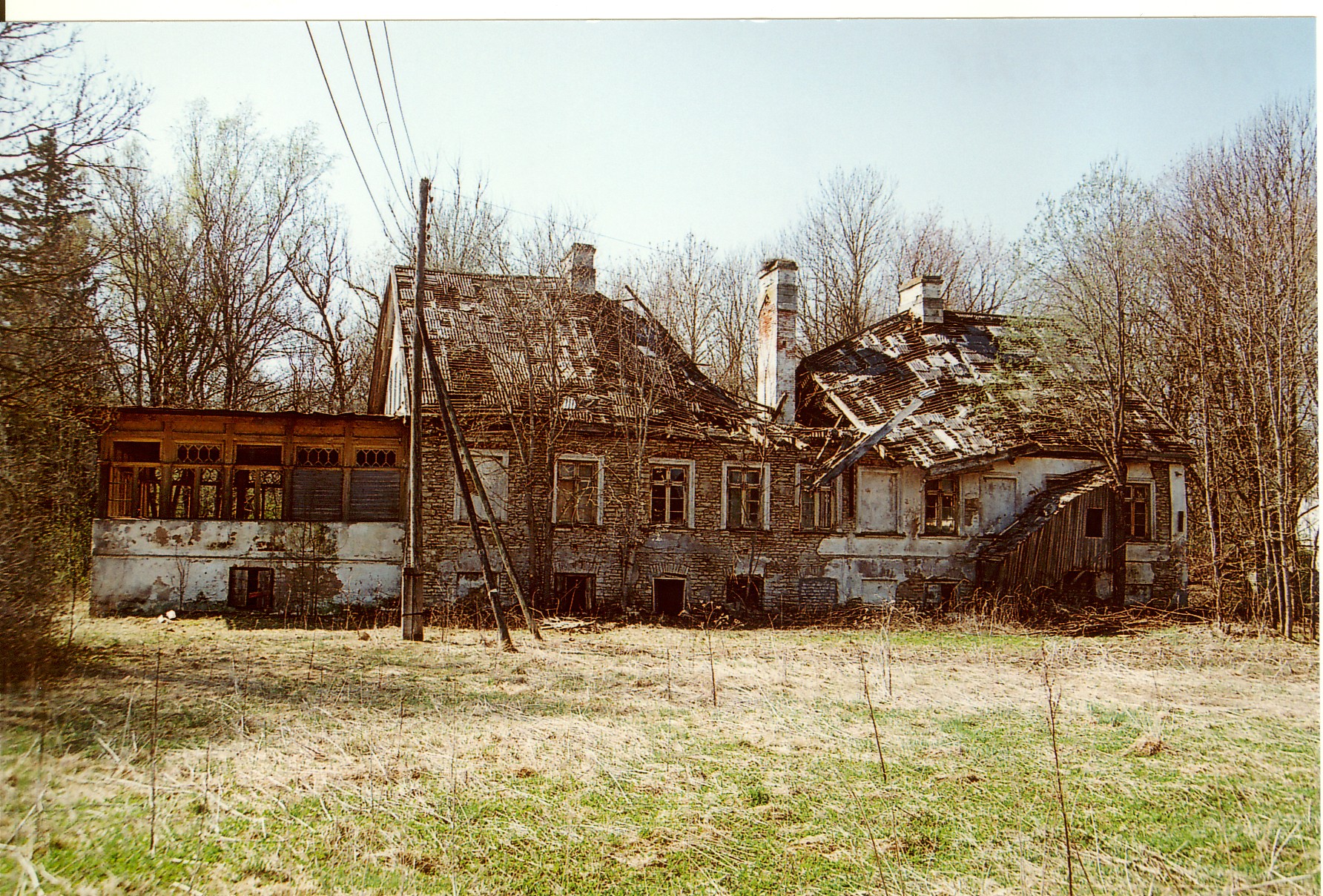 foto Kareda mõisahoone 2006