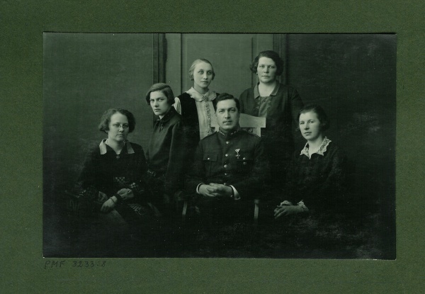 Järvamaa naiskodukaitsjad