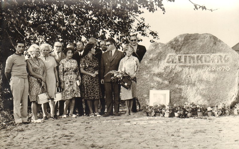 foto, prof. A.Linkbergi mälestuskivi avamine 7.08.1972.a.