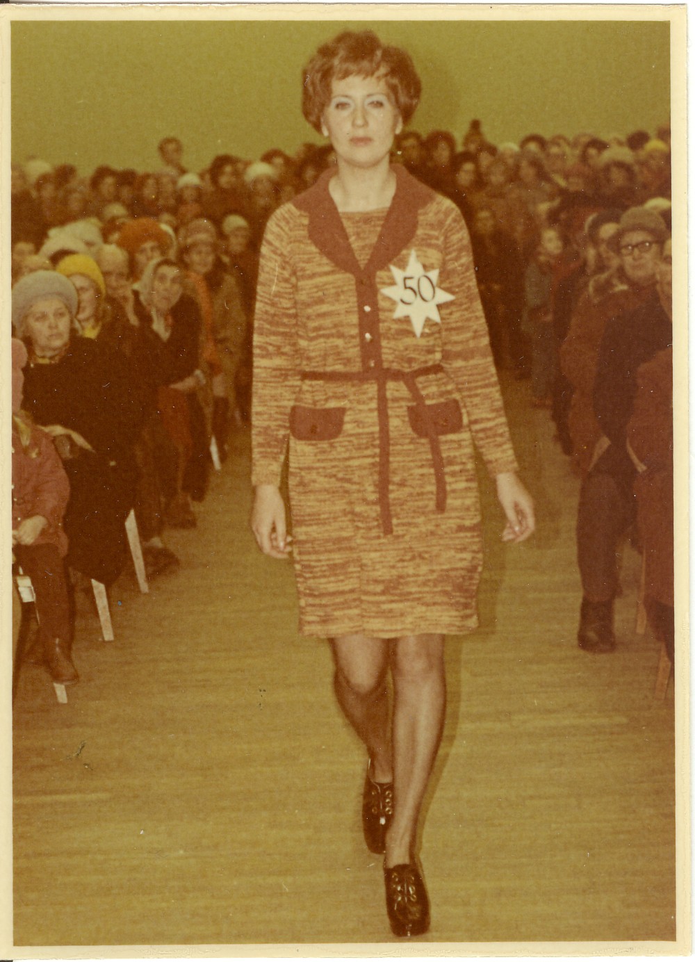 foto, "Järva" teeninduspäeva moedemonstratsioon 1974.a.