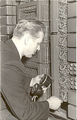 foto, Vladimir Kolokolov automaattelefonijaamas 1961.a.