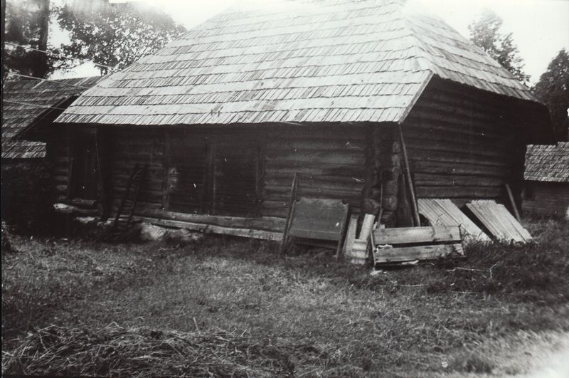 Ait, Tännassilma külas