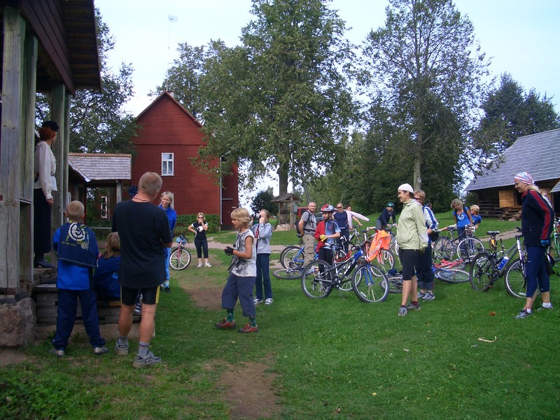 Varbuse-Karilatsi jalgrattamatk 2005