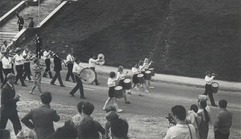 Rongkäik Põlva rahvakunstipidustustel