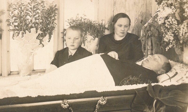 Matusepilt, Paul Pedaksoo, Kadrina algkooli juhataja