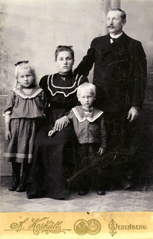 Gustav Paulus perekonnaga