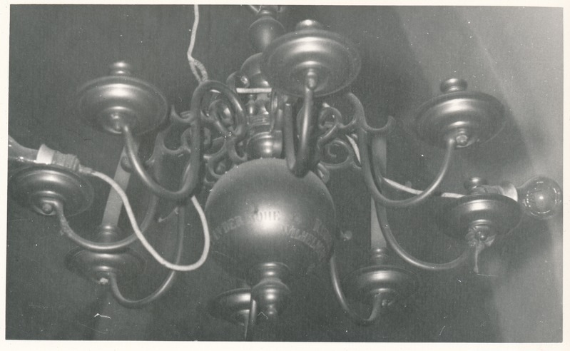 Väike-Maarja kiriku kroonlühter