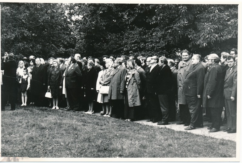 Mälestuskivi EKP Virumaa Komitee esimesele I sekretärile Alfred Stammele