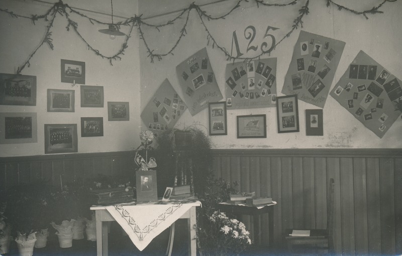 Rakvere Kreiskooli 125.aastapäeva näitus