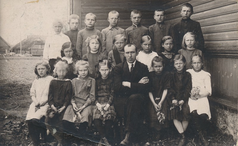 Mõdriku algkooli õpilased