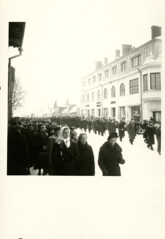 Valge terrori ohvrite ümbermatmine Rakveres