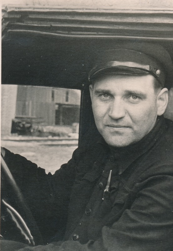 Kohtla Kombinaadi autojuht Mihkel Rusu