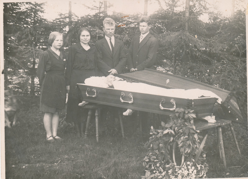 Toomas Sarma matused