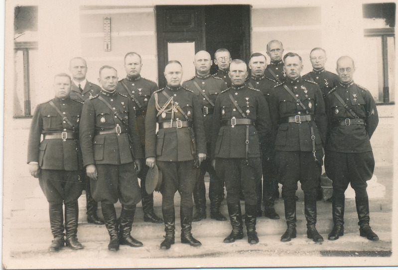 1. diviisi staabi ohvitserid