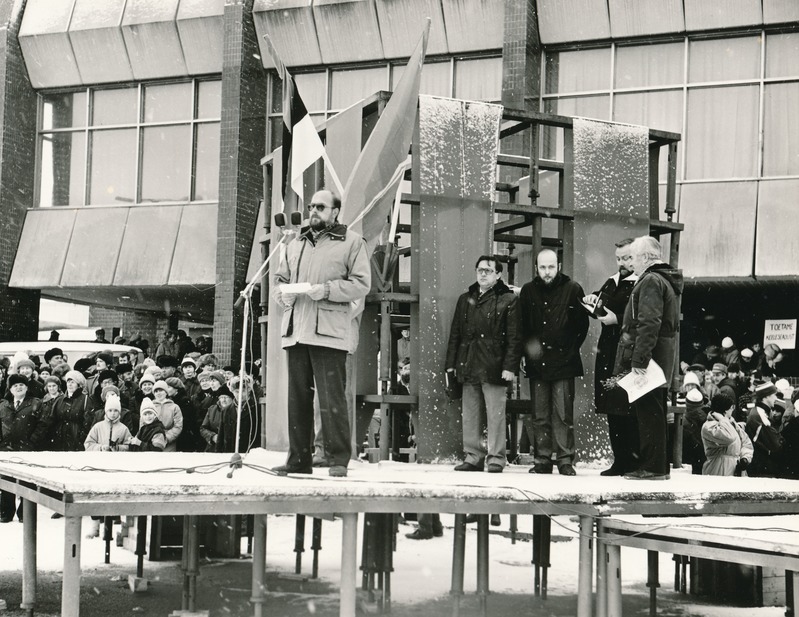 Rakvere, rahvakogunemine Turu platsil