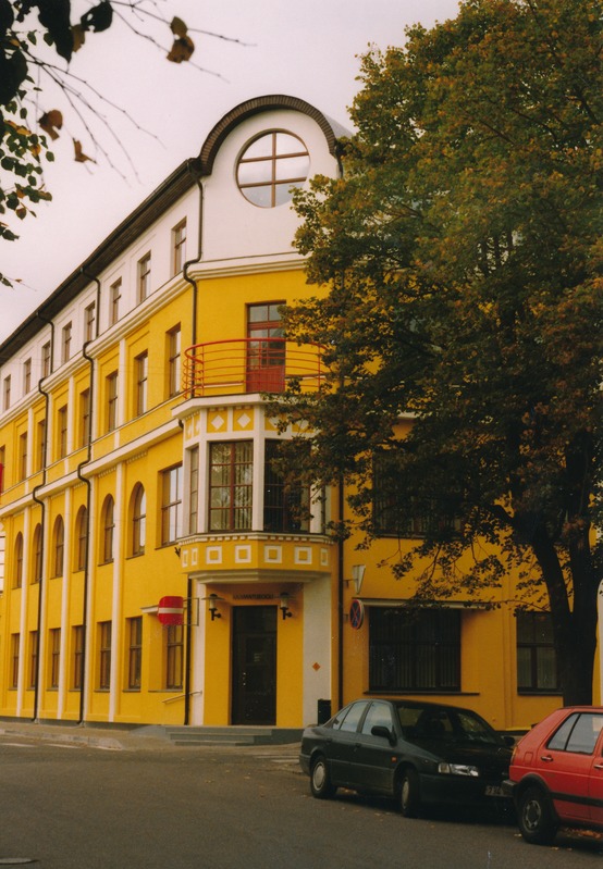 Raamatukogu Laial tänaval Rakveres