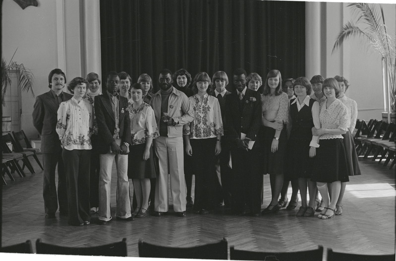 Kongo Rahvavabariigi noorteorganisatsiooni juhtivate töötajate grupp külas Rakvere rajoonis