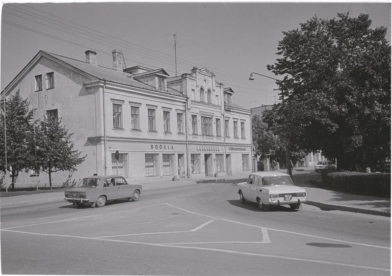 Rakvere. Võõrastemaja Oktoober