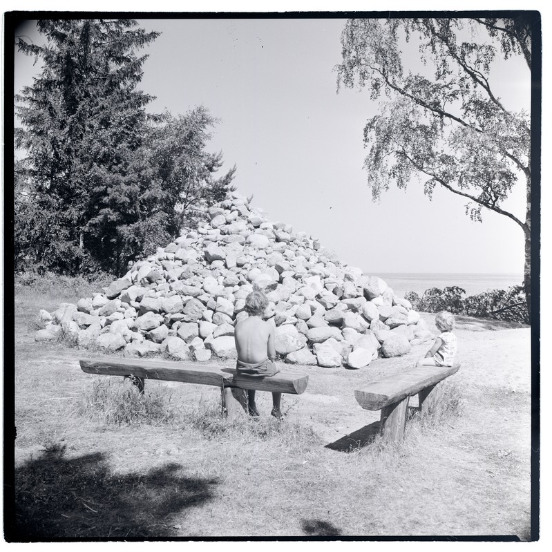 Käsmu, õnnekivide kuhi