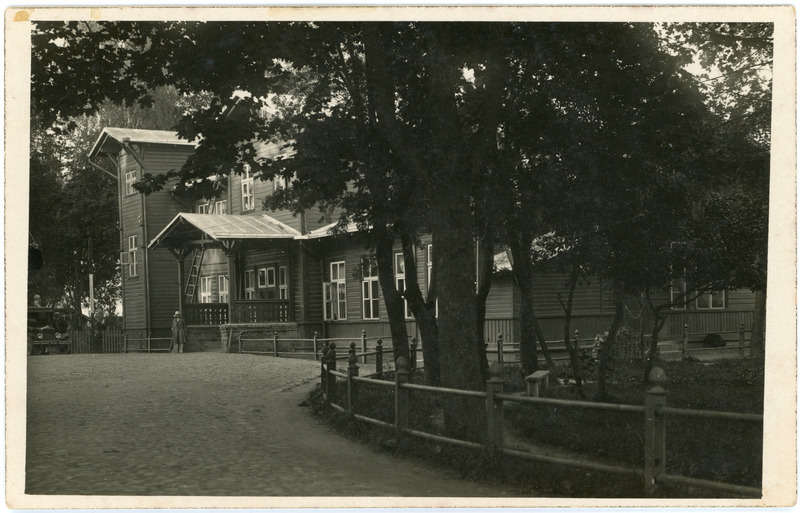 Vaade Jõgeva jaamale tagant, 1920.-1930. aastad.
