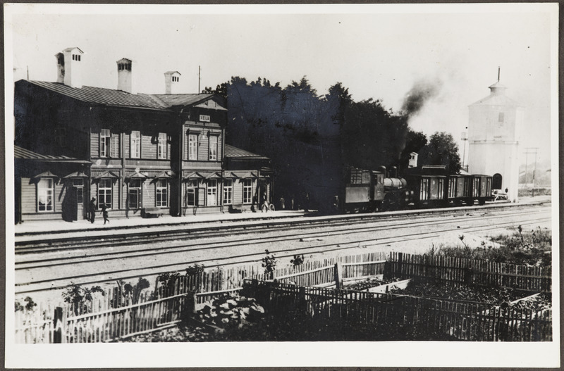 Pilte Eesti raudteedelt: Keila raudteejaam, manööver kaubavagunitega, 1920. aastad