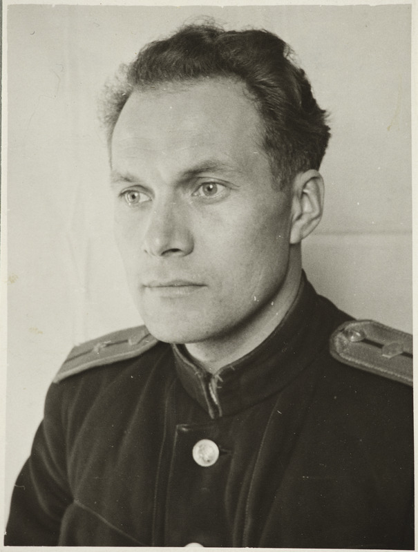 Tartu Raudtee Tehnikakool: õpetaja (alates 1948) F. Uleksin, portreefoto, 1940. aastad.