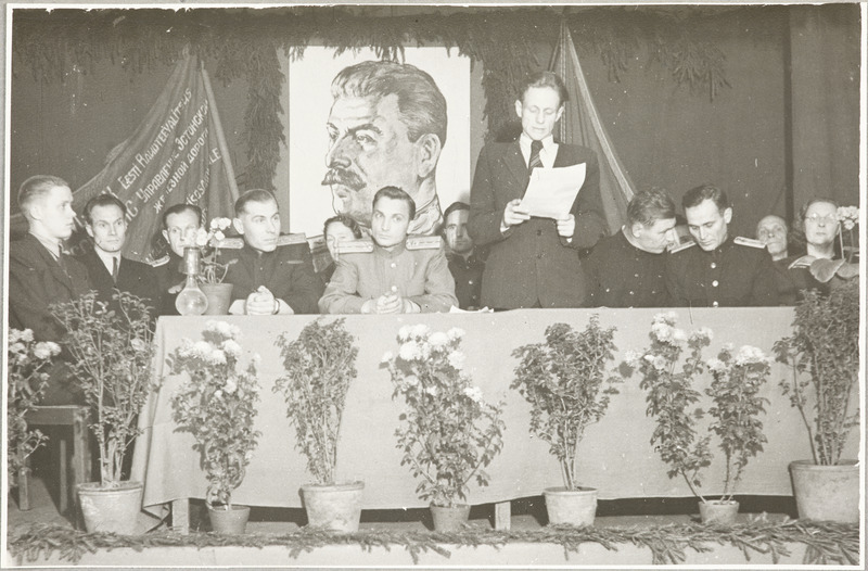 Tartu Raudtee Tehnikakool: kooli 5. juubeliaastapäeva koosoleku presiidium, oktoober 1949.