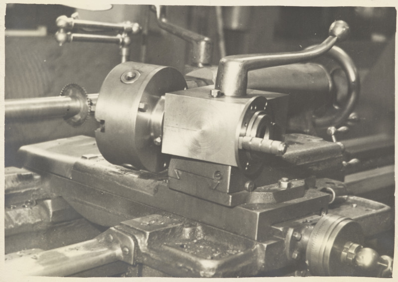 Tallinna vagunijaoskond: treial Sergei Drelli konstrueeritud treipingi jaotuspesa, 1950. aastad.