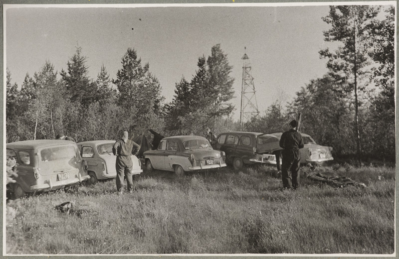 Elektridepoo: kollektiivne väljasõit loodusesse, 1960. aastad.