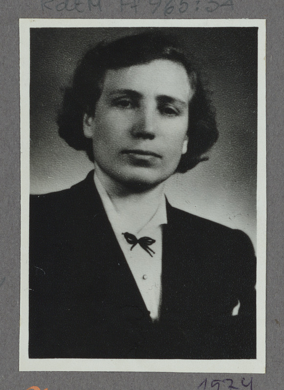 Eesti raudtee: Valga vagunijaoskonna rattatsehhi meister Anna Juškina, portreefoto, ca 1960