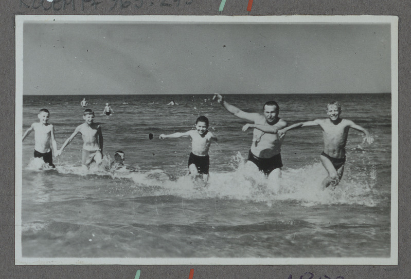 Eesti raudtee: ujumistund Vääna-Jõesuu pioneerilaagris, 1950. aastad