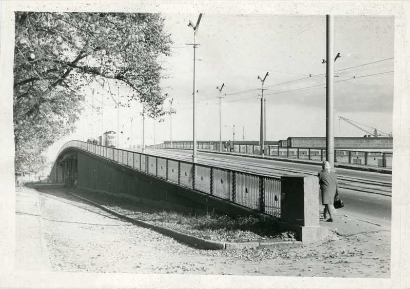 Vaade Pärnu maantee viaduktile Tallinnas, 1960.-1970. aastad