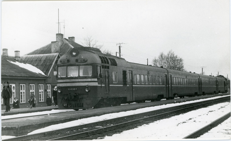 Diiselrong D1-430 Türi jaamas, 1970-1980. aastad, foto: Ilmar Adamson