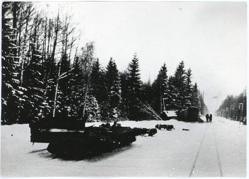 Avarii kitsarööpmelise Ainaži-Pärnu segarongiga Riiselja jaamas: vaade sündmuskohale, jaanuar 1968