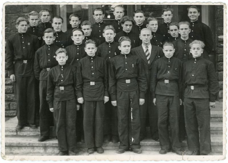 Raudteekooli nr 1 vedurijuhi abide grupp, Tallinn, 20. oktoober 1952