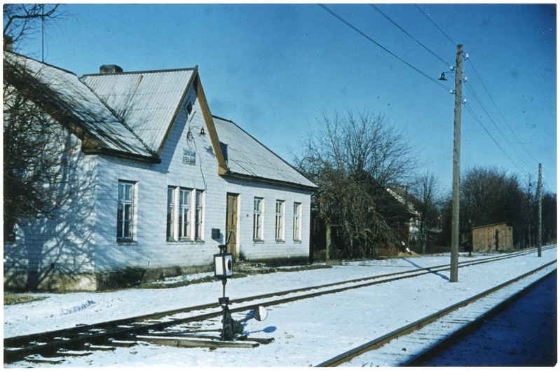 Järva-Jaani raudteejaam novembris 1971, foto: Ilmar Adamson