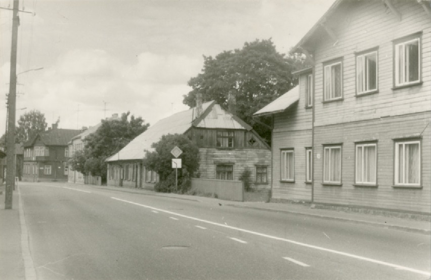 Pärnu , Riia mnt 14. 1976.a.