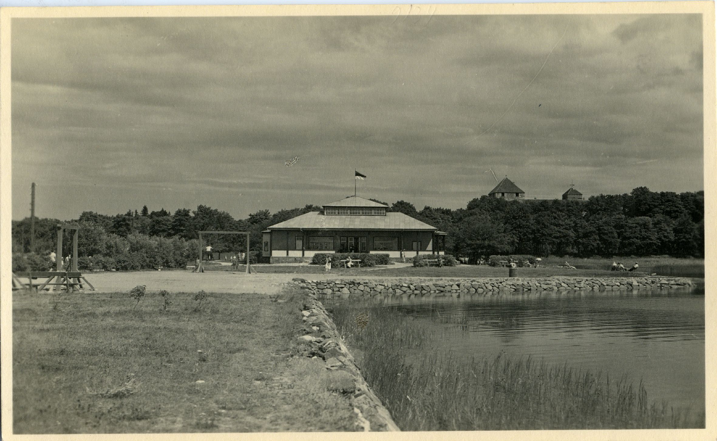 Rannakohvik Kuressaare rannas