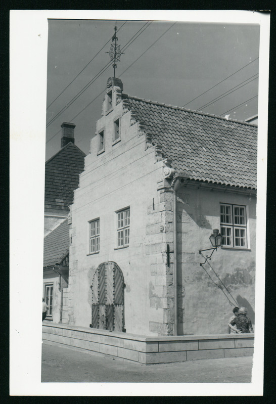 Kuressaare linn: Vaekoda. Otsafassaad.