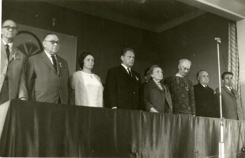 SÜG-i esimene vilistlaste kokkutulek 1968: vaade presiidiumile.