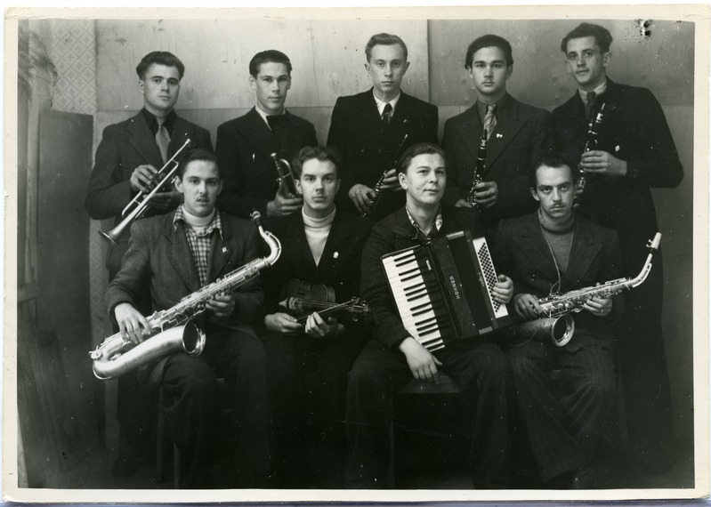 Kuressaare kultuurimaja orkester 1947.a.