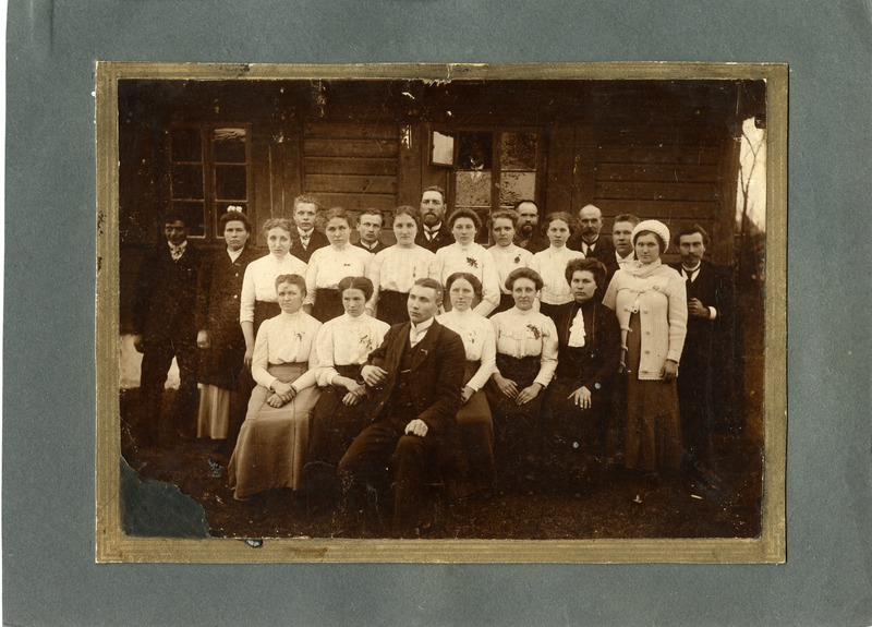 Koimla laulukoor 1892.a.: grupifoto
